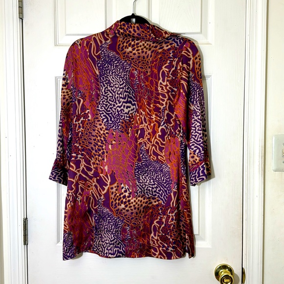 NWOT Animal Print Purple & Pink Ruffle Top Size 4 - Picture 4 of 5